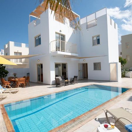 Villa Pomelo Protaras Exterior photo
