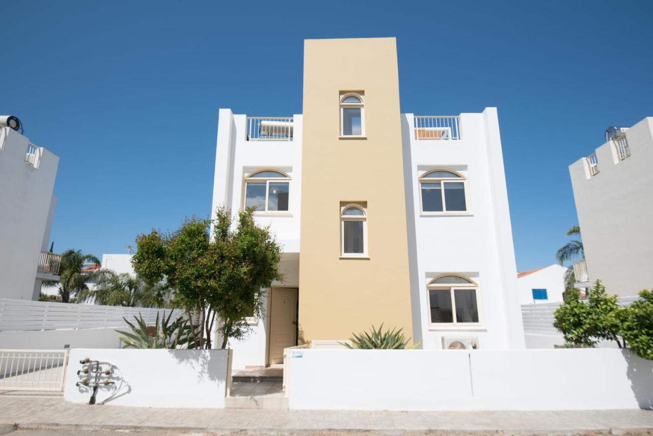 Villa Pomelo Protaras Exterior photo